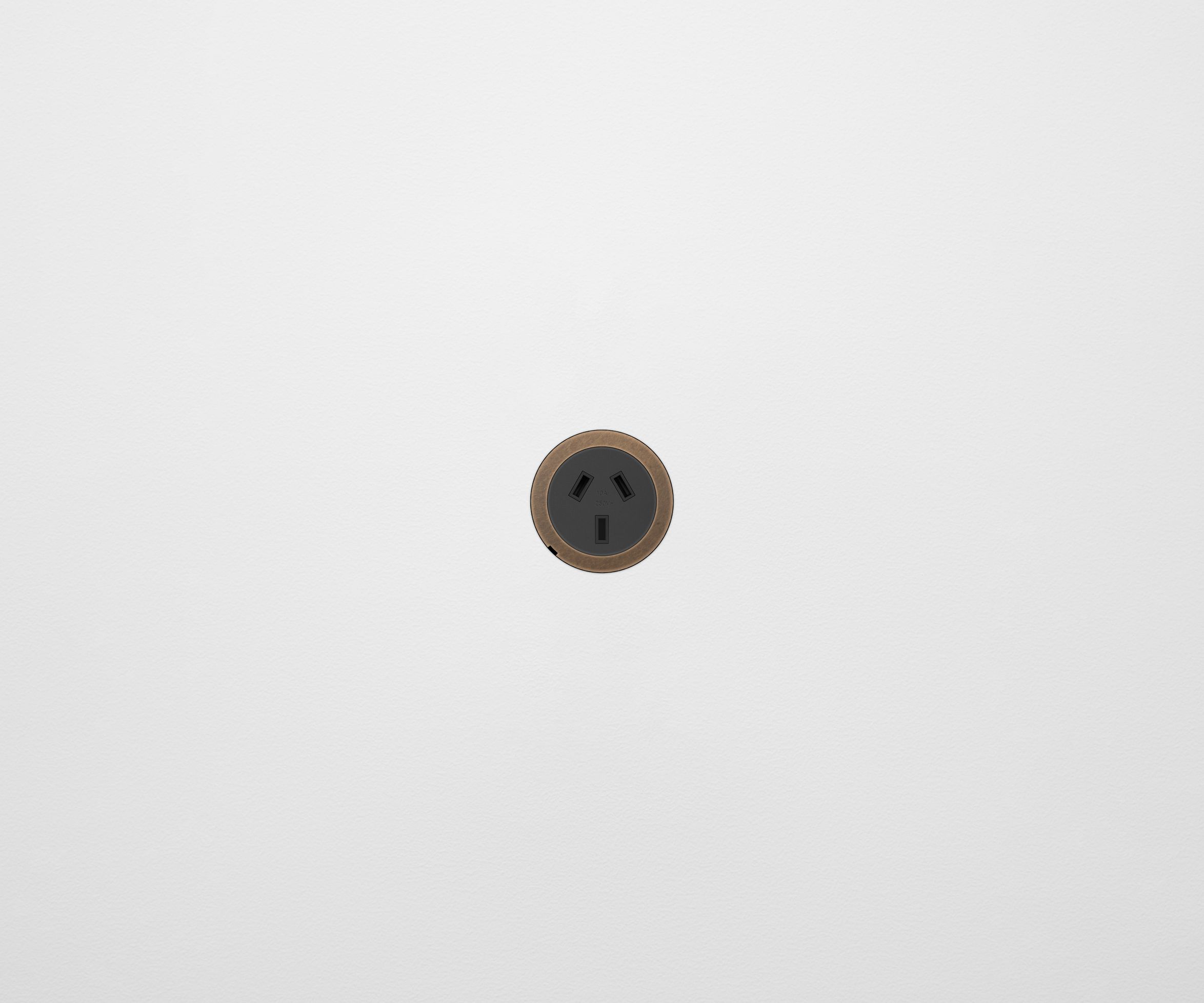 ZETR Single Outlet Flat Pin Faceplate Aged Brass, Black - BLACK - 48-O-FPE-B-AB1