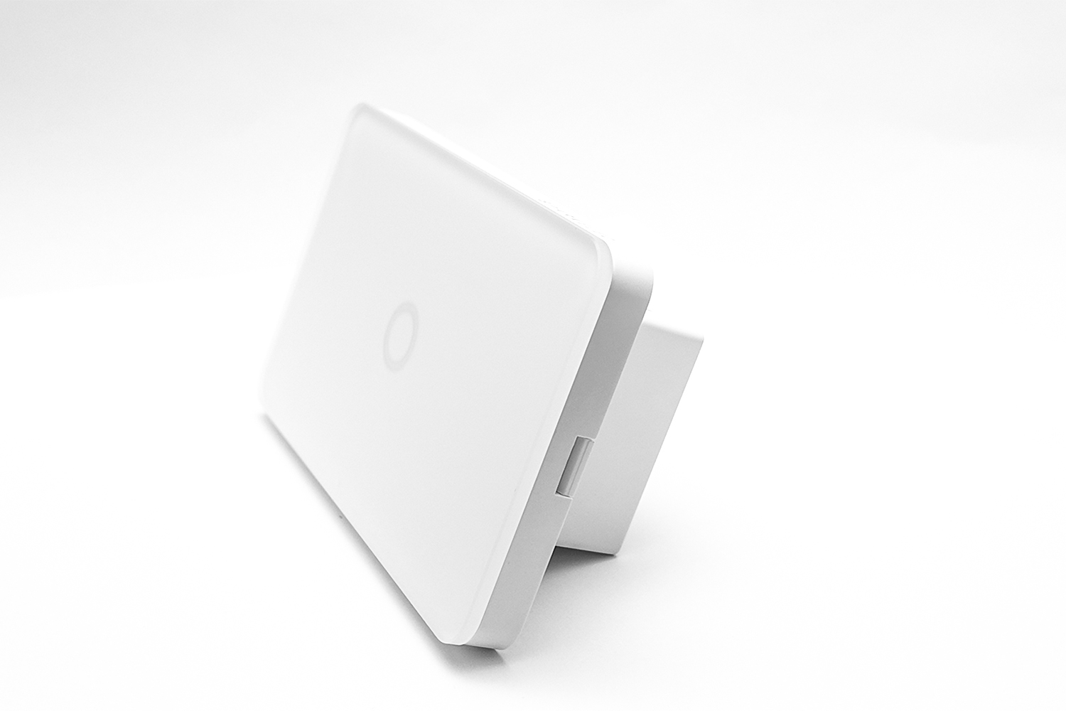 1-gang-smart-zigbee-touch-glass-wall-switch-off-white-sparkelec-sws1tz-white