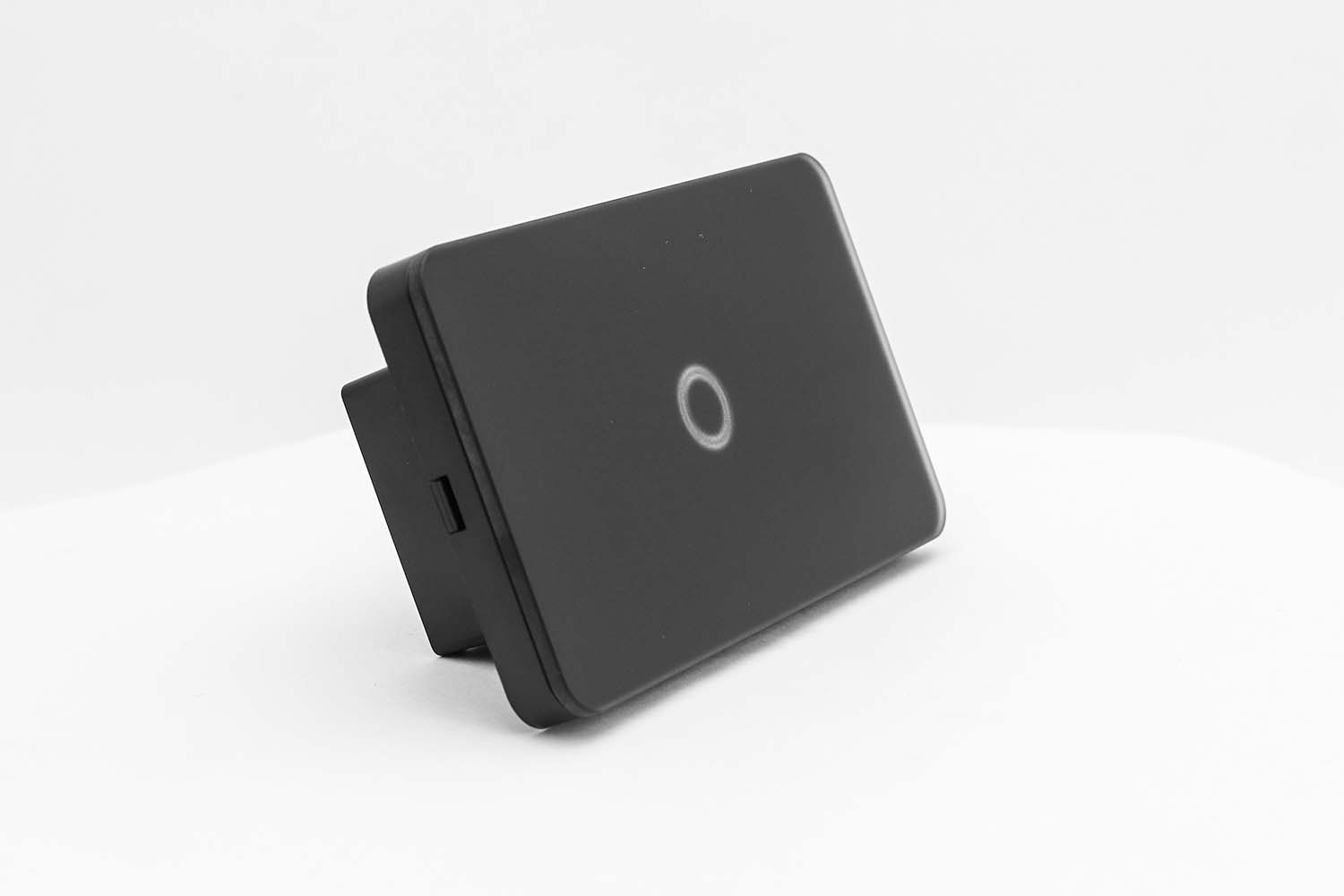 1-gang-smart-zigbee-touch-glass-wall-switch-midnight-black-sparkelec-sws1tz-black