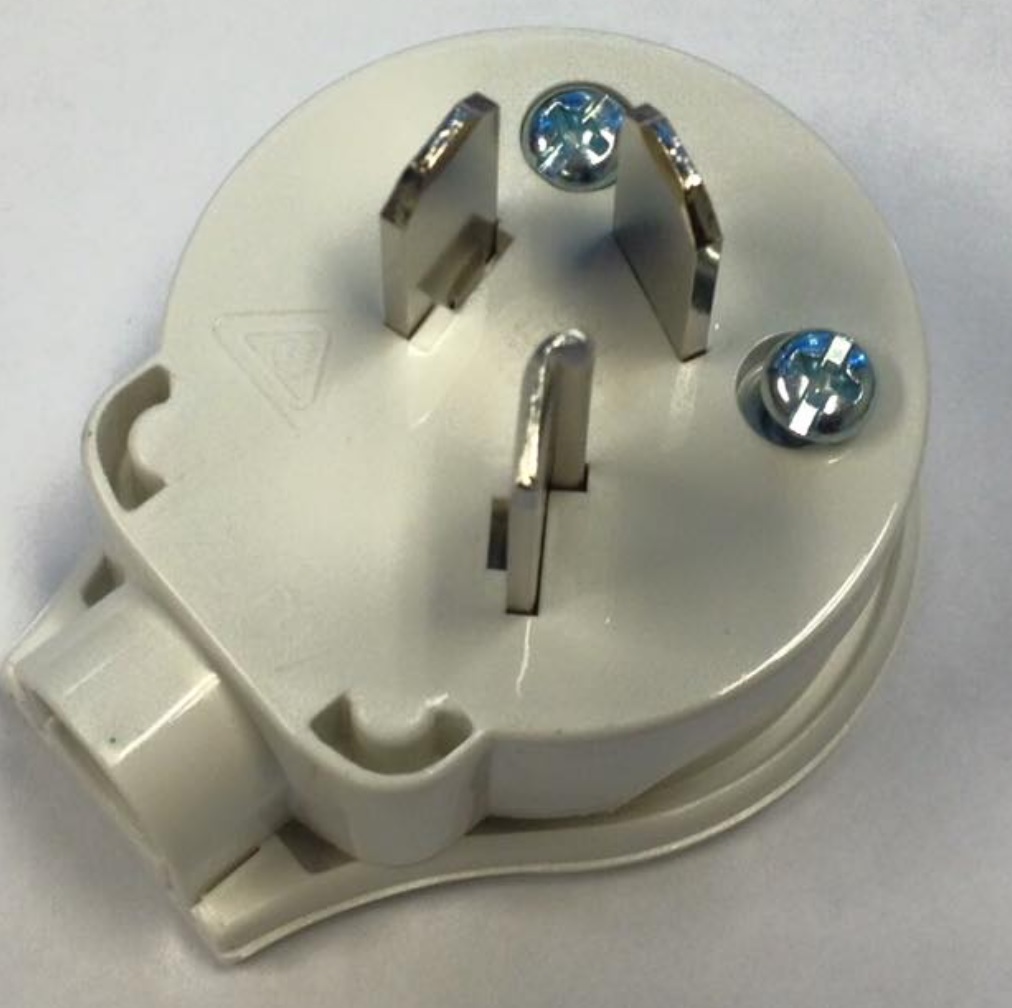 HPM 3 Pin Plug 25amp Side Entry - White
